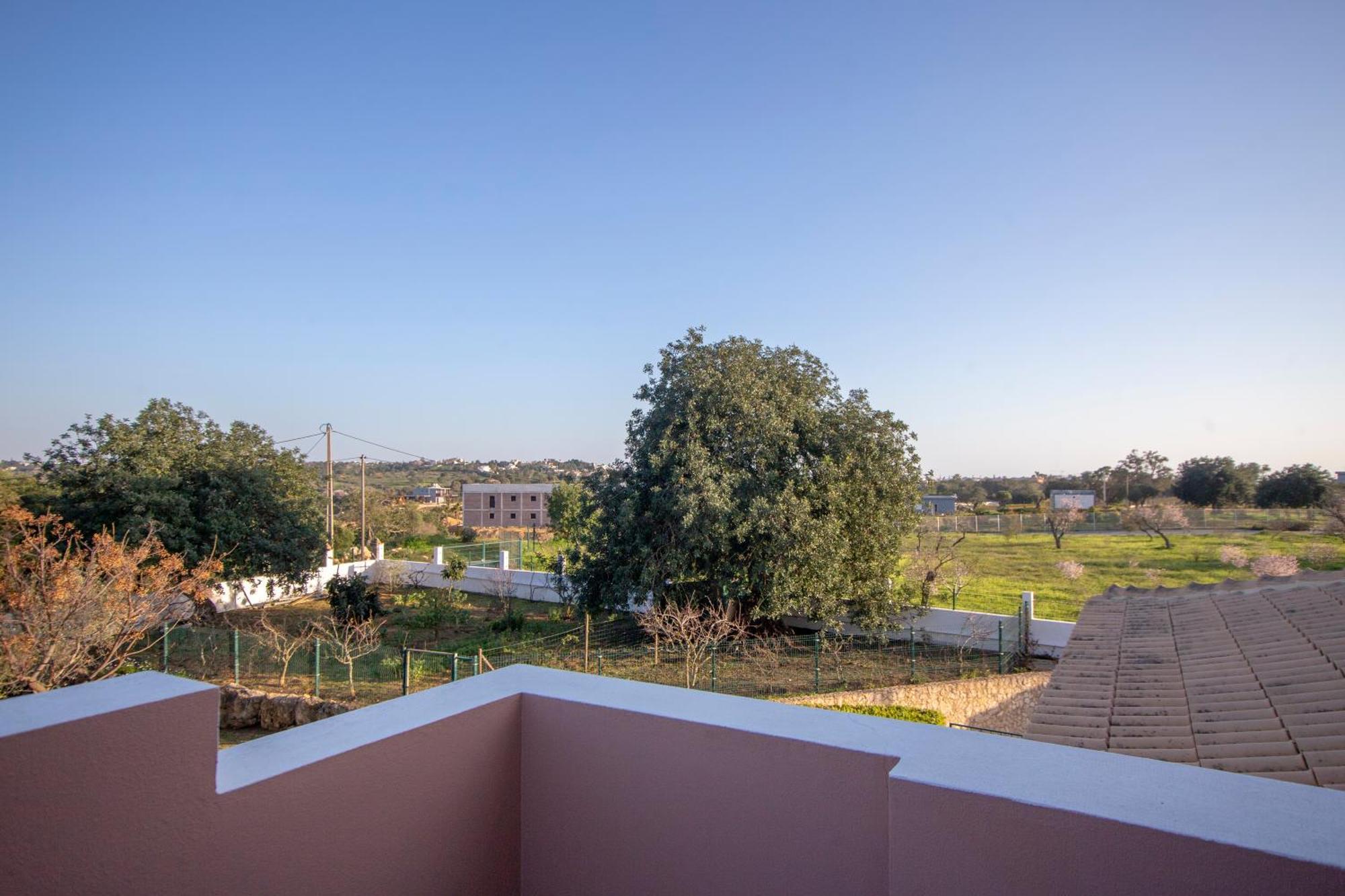 البوفيرا Al Meida Guesthouse المظهر الخارجي الصورة