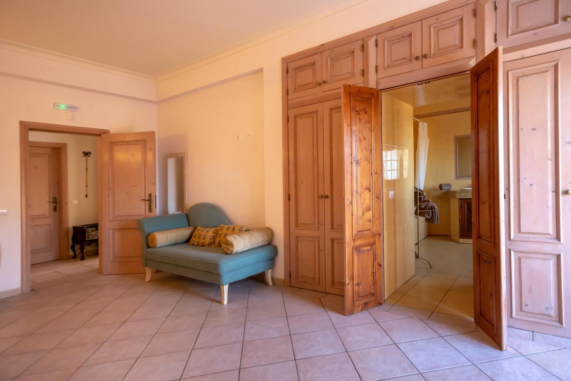 البوفيرا Al Meida Guesthouse المظهر الخارجي الصورة