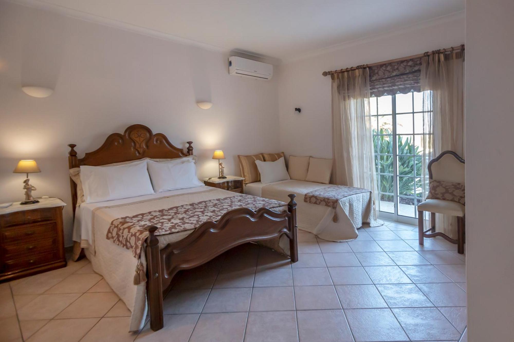 البوفيرا Al Meida Guesthouse المظهر الخارجي الصورة