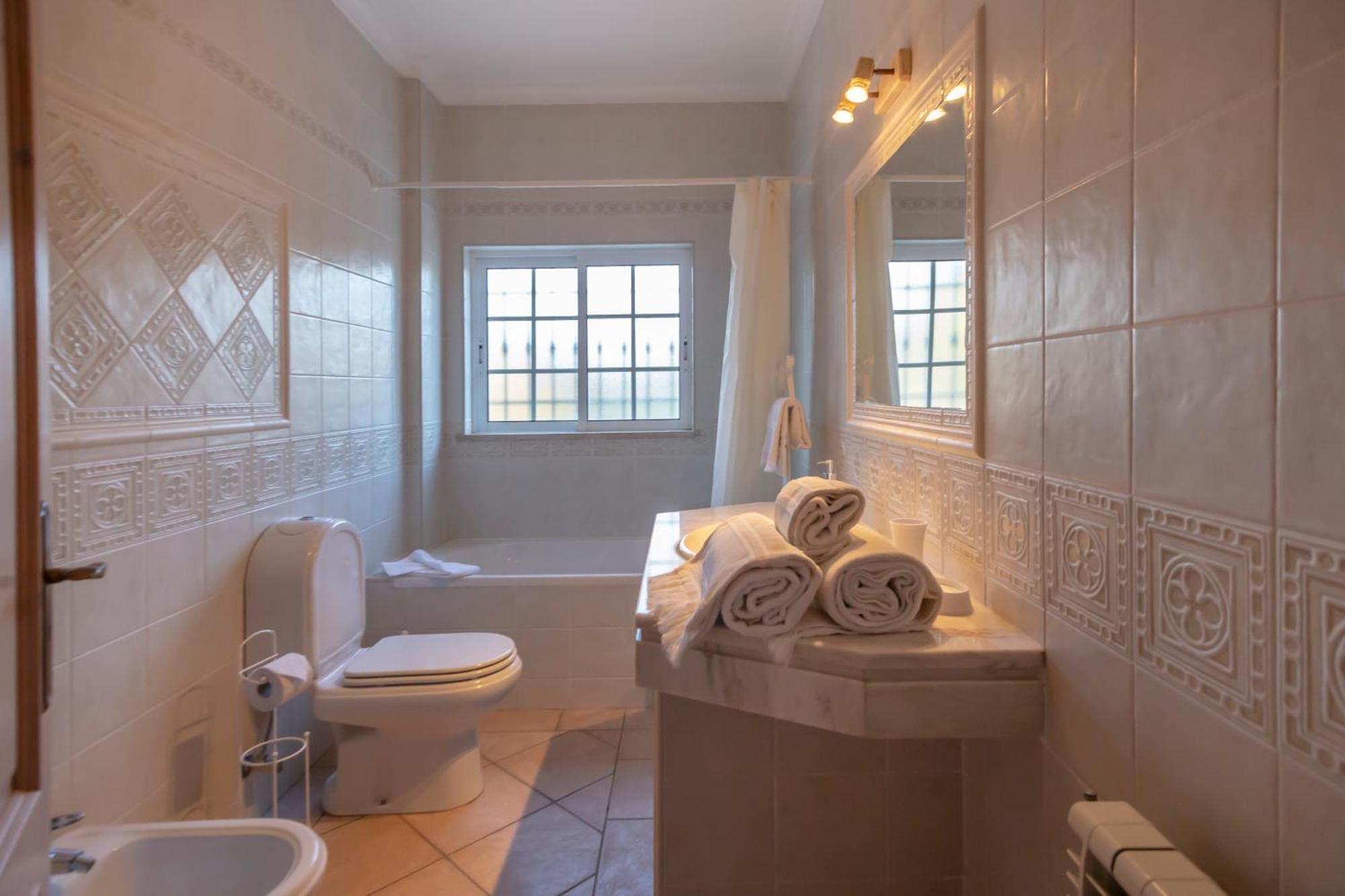 البوفيرا Al Meida Guesthouse المظهر الخارجي الصورة