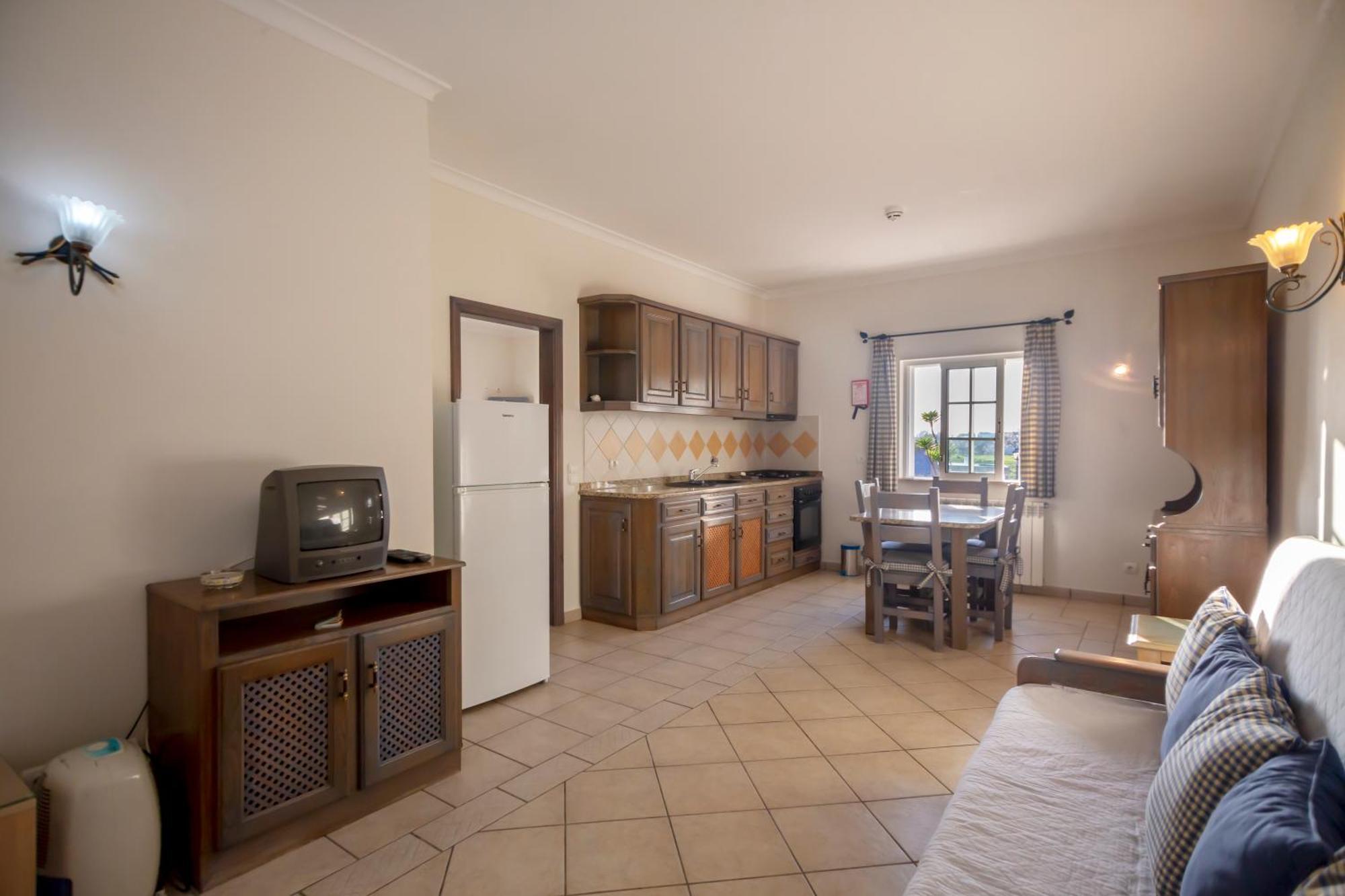 البوفيرا Al Meida Guesthouse المظهر الخارجي الصورة