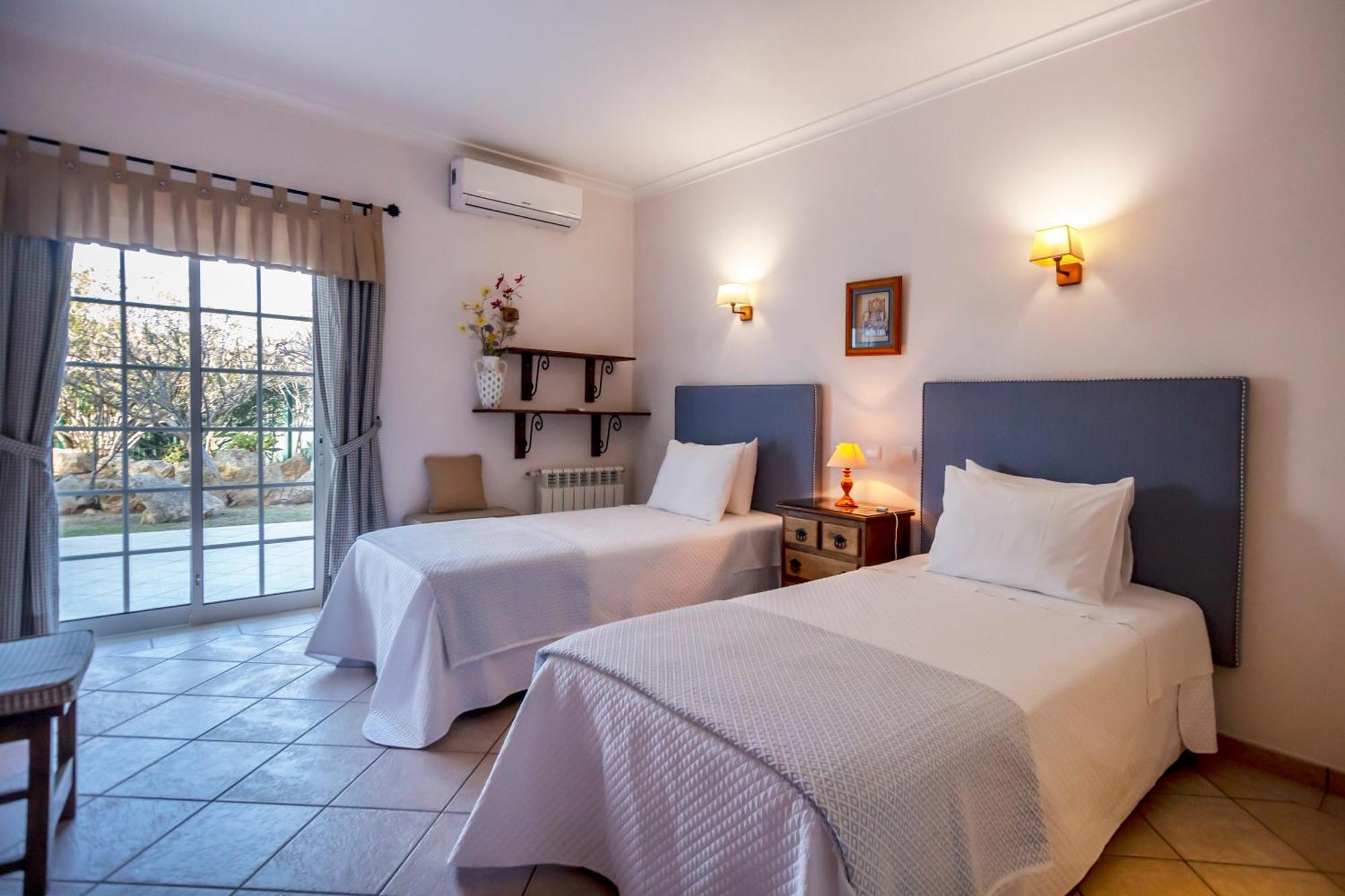 البوفيرا Al Meida Guesthouse المظهر الخارجي الصورة
