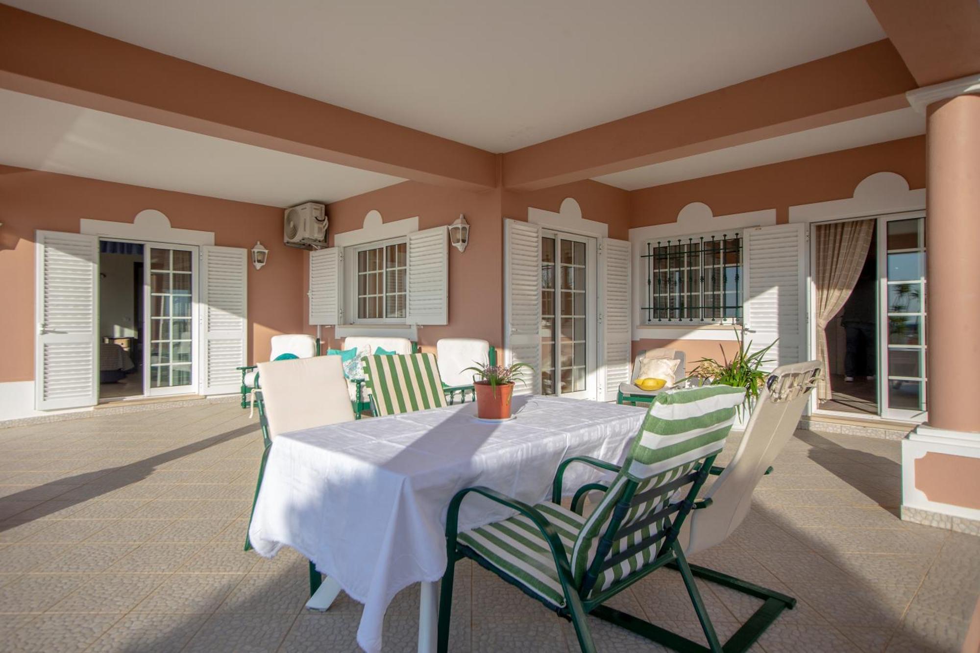 البوفيرا Al Meida Guesthouse المظهر الخارجي الصورة