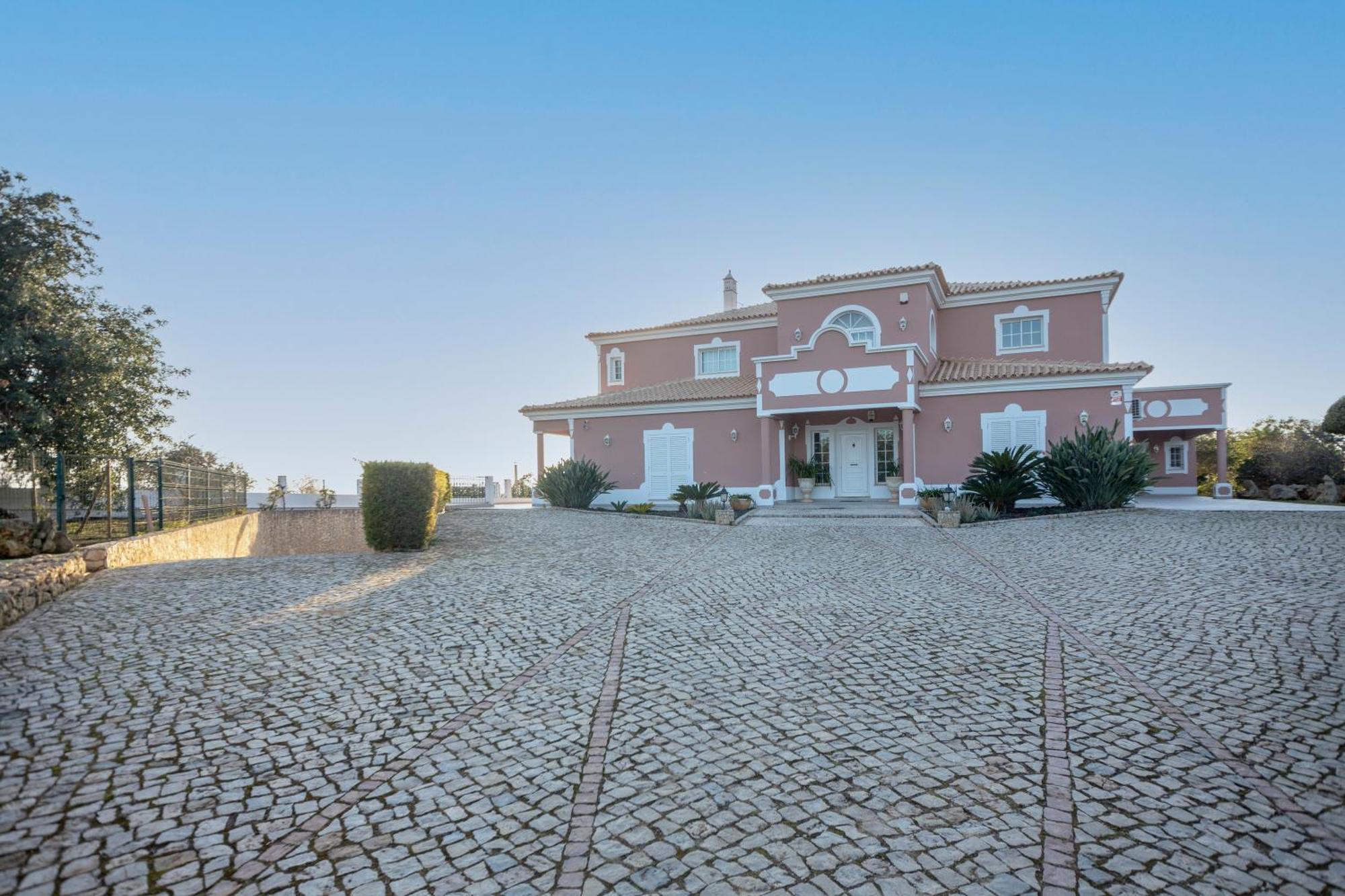 البوفيرا Al Meida Guesthouse المظهر الخارجي الصورة