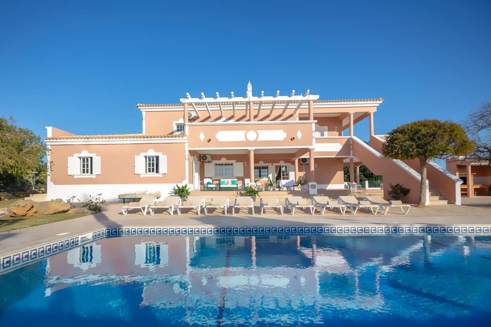 البوفيرا Al Meida Guesthouse المظهر الخارجي الصورة